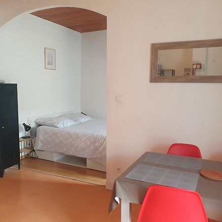 Appartement Meuble Centre Ville Nyons Bagian luar foto
