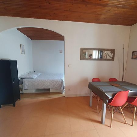 Appartement Meuble Centre Ville Nyons Bagian luar foto
