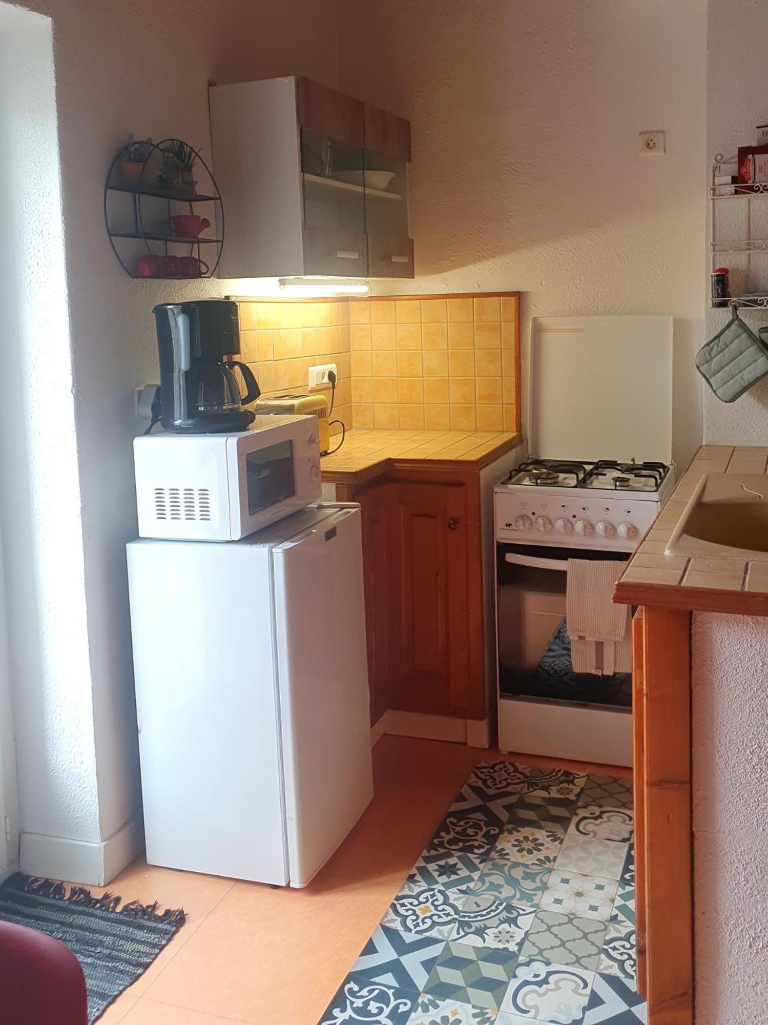 Appartement Meuble Centre Ville Nyons Bagian luar foto